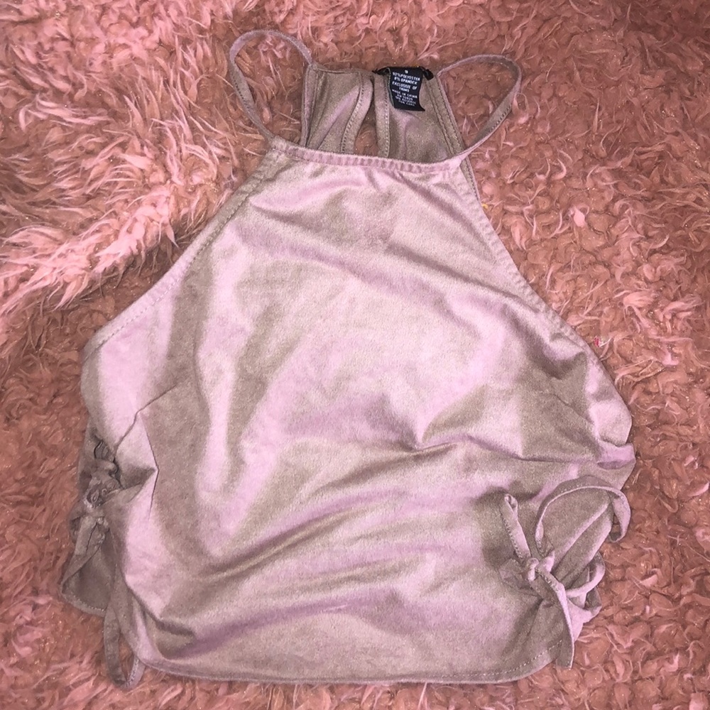 Mauve tank